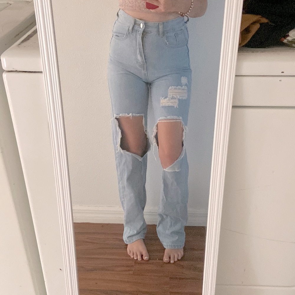 SHEIN Distressed Boyfriend Jeans